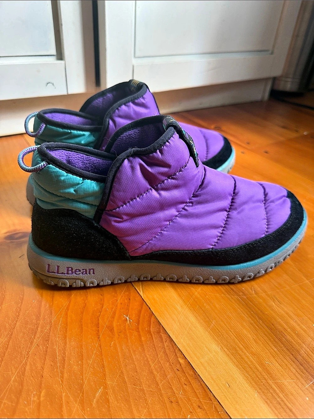 L.L.Bean Women's Snow Sneaker 5 Boots, Pull-On Boots Purple & Blue